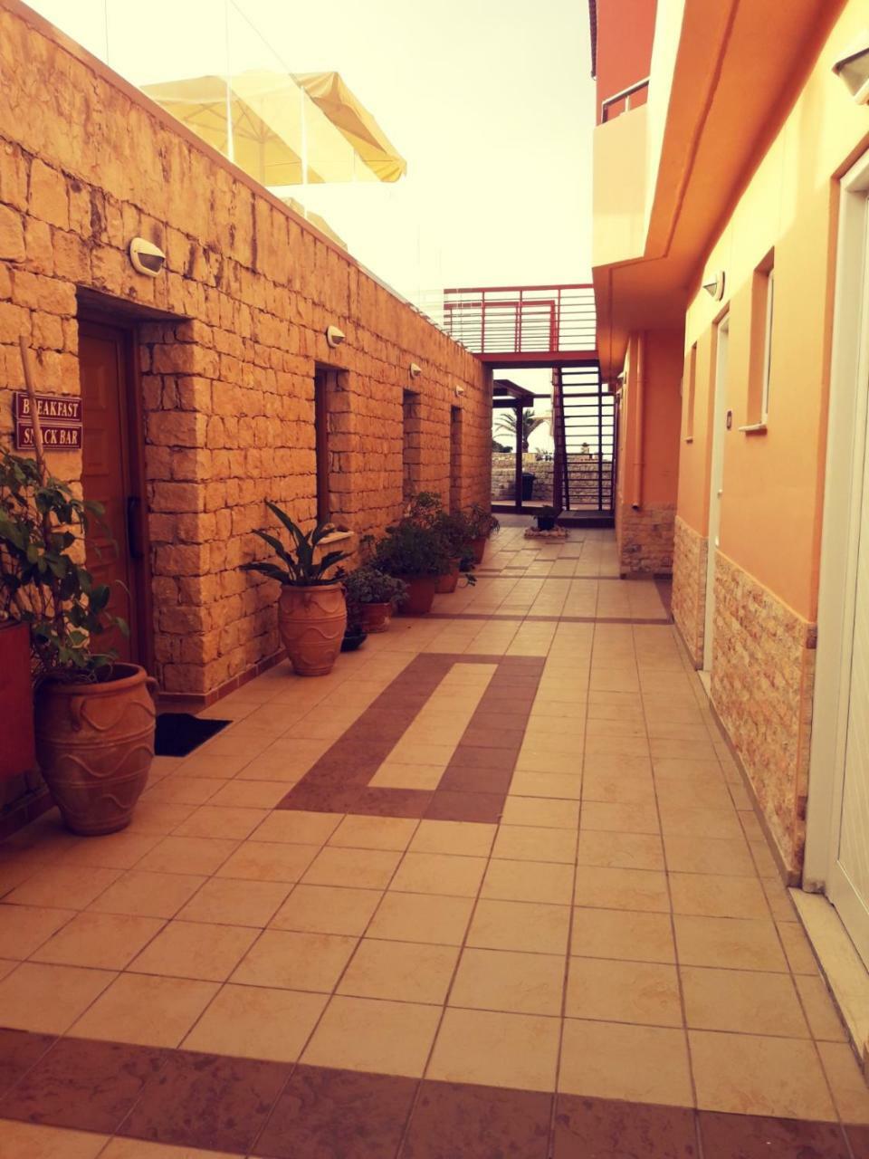Aquamar Beach Kournás Exterior photo